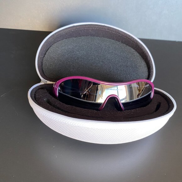 Oakley Enduring Pace Sunglasses DamsonPurple Frame with Case - Picture 13 of 16